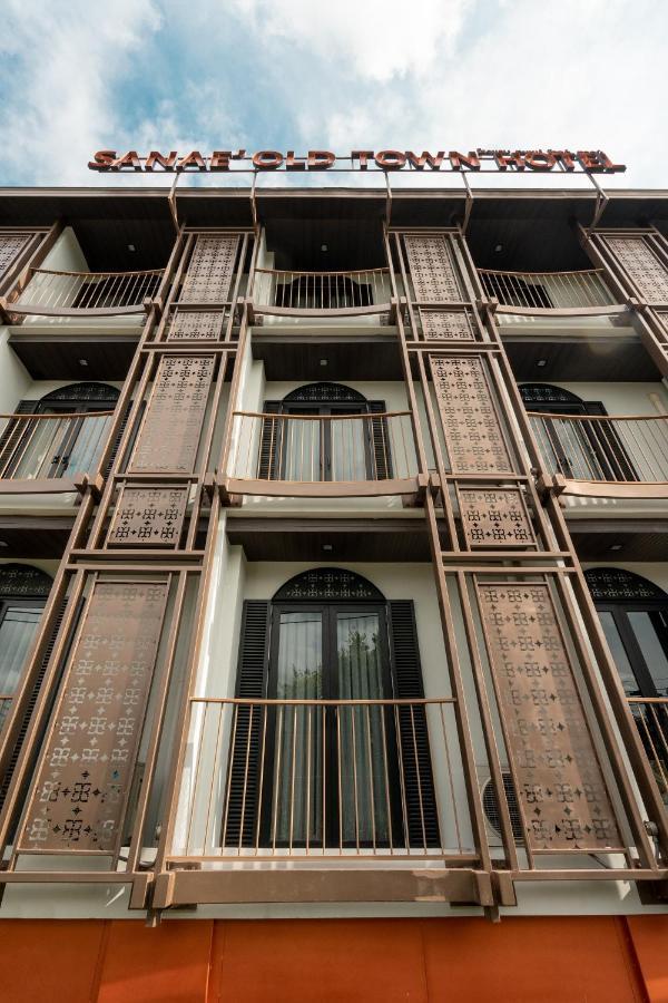 Sanae' Oldtown Hotel Chiang Mai Exteriör bild